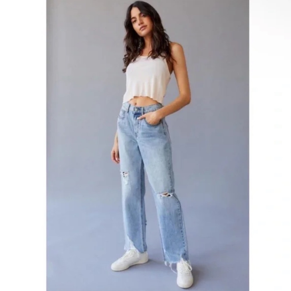 J16 Urban Outfitters BDG Cowboy‎ Jeans Distressed Chewed Hem